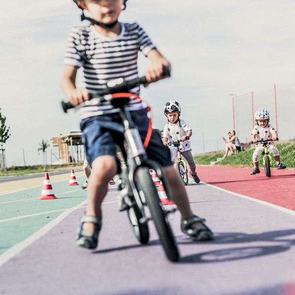 Balance Bike Sizing and Buying Guide for Parents JUMPSTARTBIKES